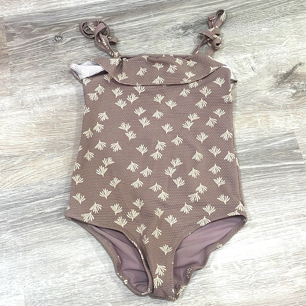 H&M girl swimsuit 🤍